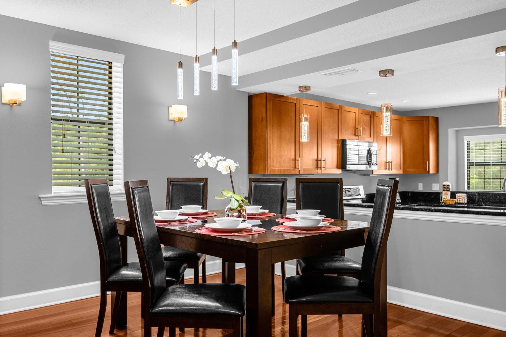 Cozy & Elegant 4Br Enchanted Townhouse - 1 Mile To Disney With Resort Pool, Gym, & Jacuzzi Орландо Екстериор снимка